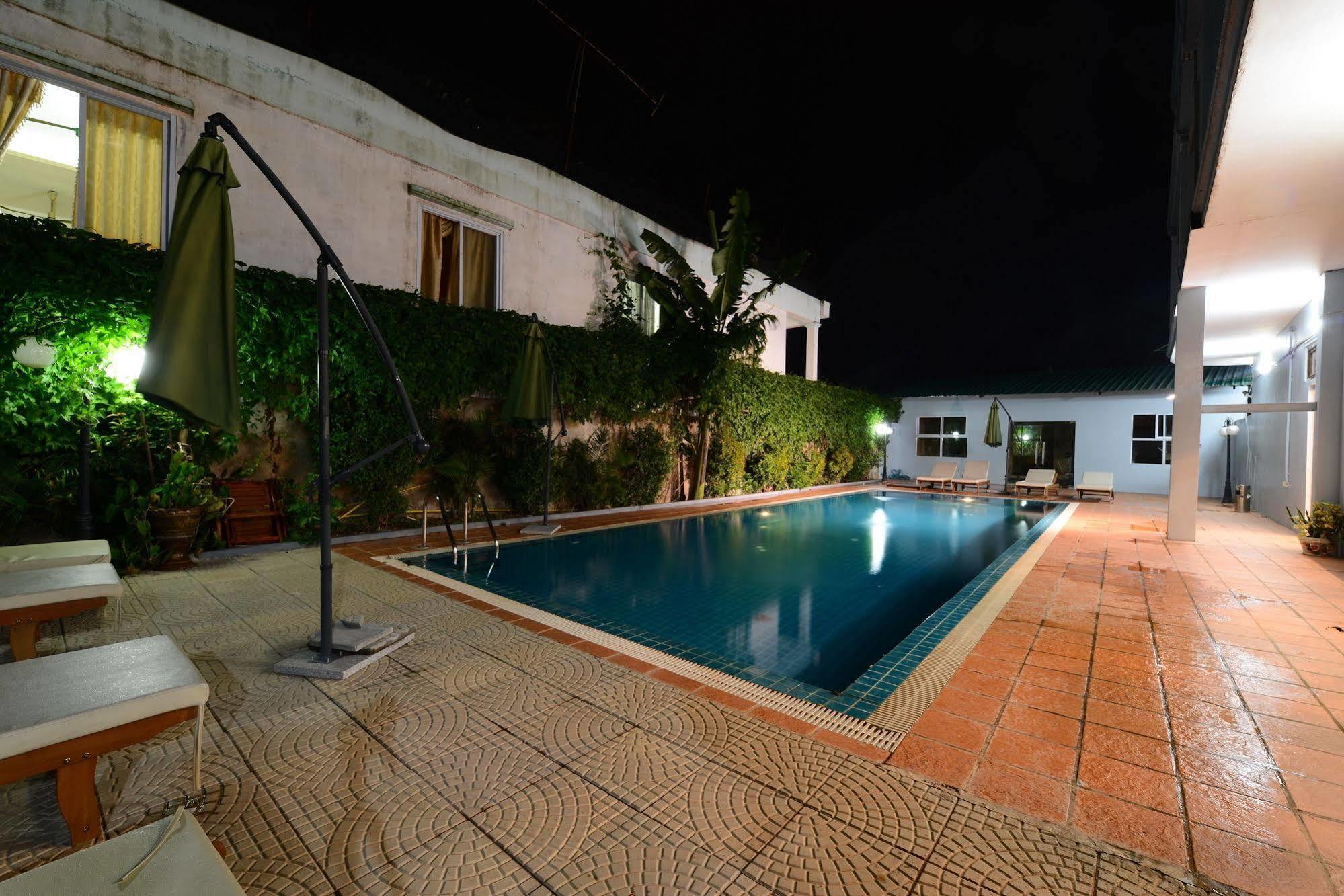 Vientiane Golden Sun Hotel Dış mekan fotoğraf