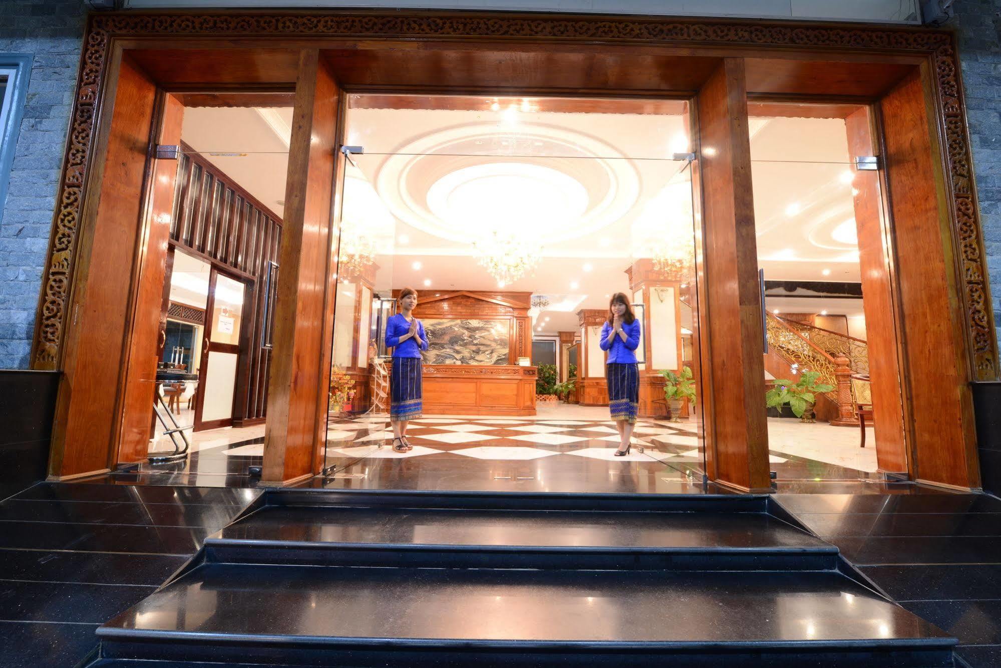Vientiane Golden Sun Hotel Dış mekan fotoğraf